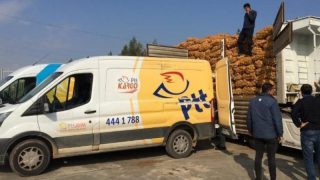 PTT, çalışanlarının zorla patates-soğan taşıdığı iddialarına yanıt verdi!
