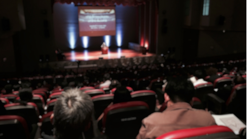 Clubhouse'dan dev ses ortaklığı TED konuşmaları Clubhouse'da