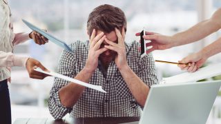 Şirketlerin yeni problemi: "Tükenmiş hisseden çalışanlar"