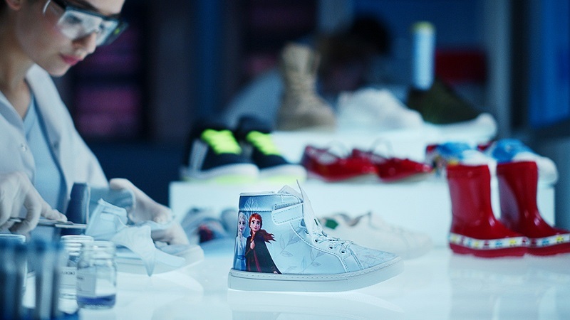 "Çocuklar mutlu, annelerin içi rahat!" "Çocuklar mutlu, annelerin içi rahat!"