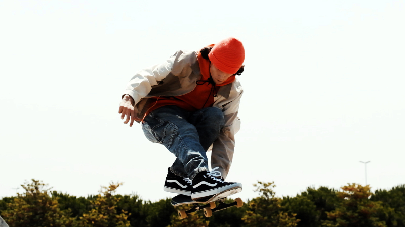 “Ayak Uydur Okula” Ayak uydur okula