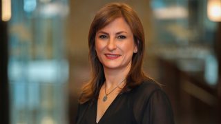 Akbank’ın Marka ve İletişim Başkanı Beril Alakoç Orhonoğlu oldu