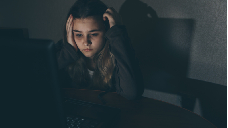 Teknoloji çocukları korumaya hazır mı? Siber zorbalık çocukları endişelendiriyor