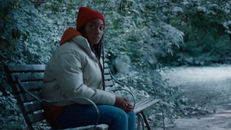 Amazon arkasına Adele rüzgarını aldı Adele'in son teklisi Amazon reklamında