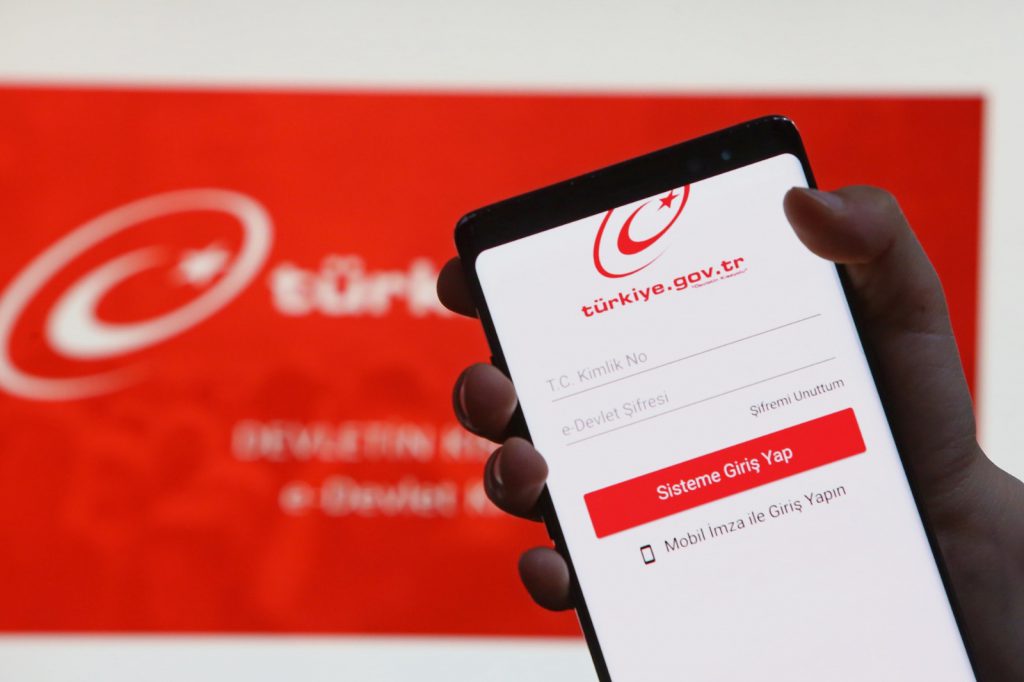 Apple satışlara yeniden başladı, kur farkı temizleme bezine bile yansıdı! – Son 24 saatin gündemi