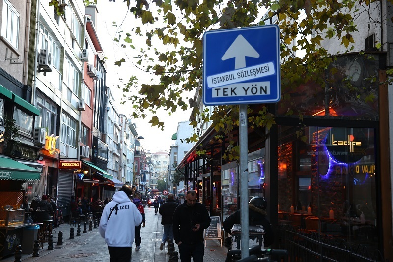 Kadıköy Belediyesi'nden emsal proje: Sokak isimleri değişti Kadıköy Belediyesi'nden emsal proje: Sokak isimleri değişti