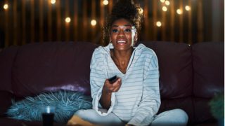 İzleyici bir çift gözden fazlası