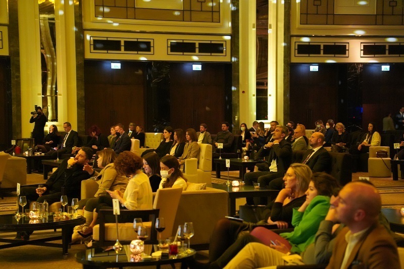 "Yılın En İtibarlıları" ödüllerine kavuştu "Yılın En İtibarlıları" ödüllerine kavuştu