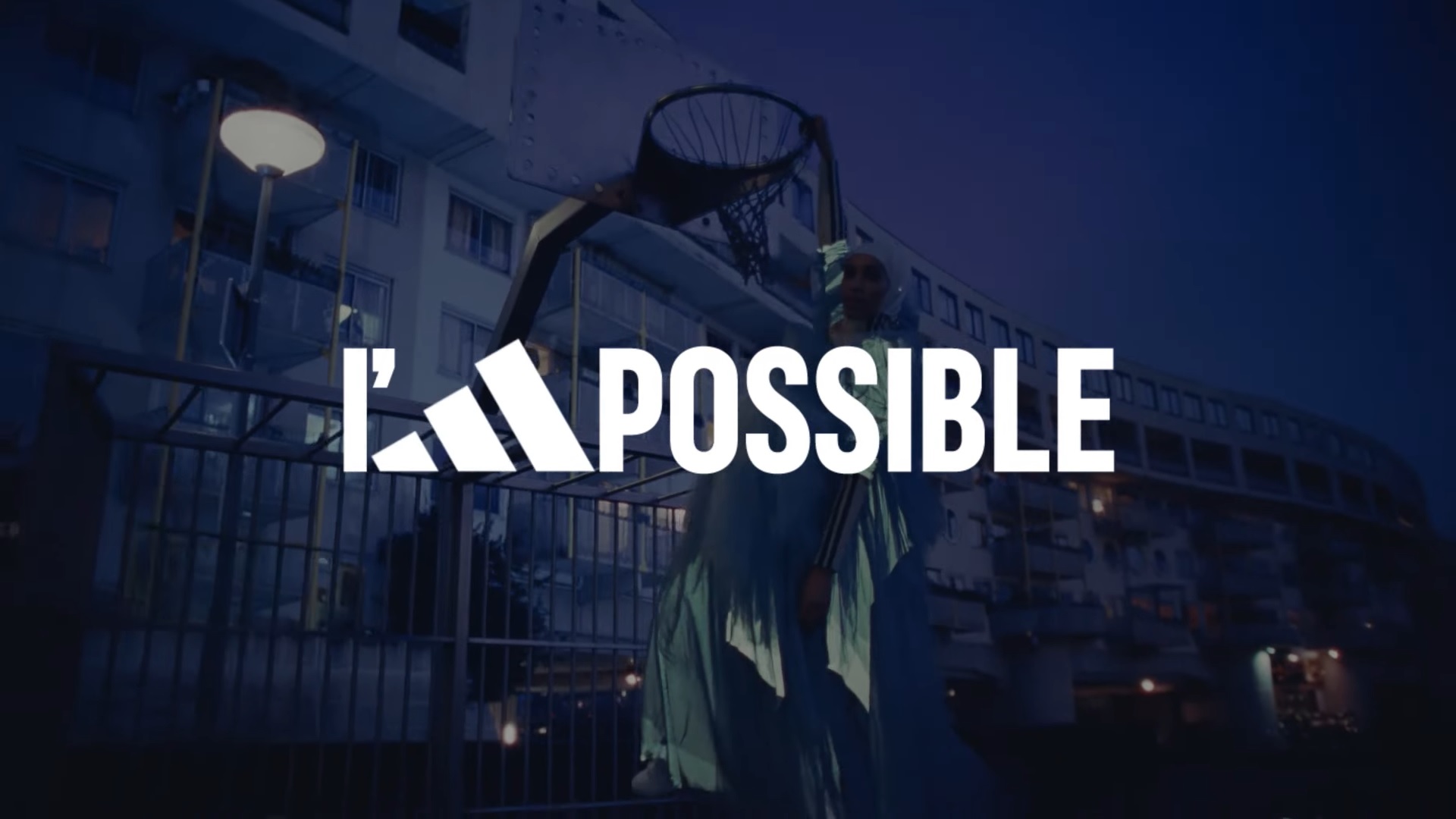 Adidas imkansızı mümkün kılmak için kadınları eyleme çağırıyor! Adidas imkansızı mümkün kılmak için kadınları eyleme çağırıyor!