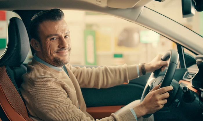 Castrol “yağın ötesinde” herkesin zihninde! Castrol “yağın ötesinde” herkesin zihninde!
