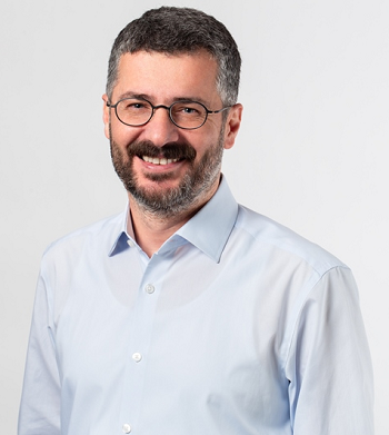 Toplum kapalı alanda maskeden vazgeçmem diyor!