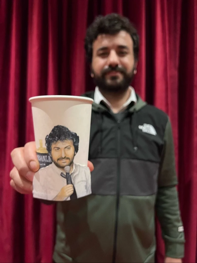 Bir karton bardak en iyi nasıl pazarlanır? Seyyahart karton bardakları Hasan Can Kaya