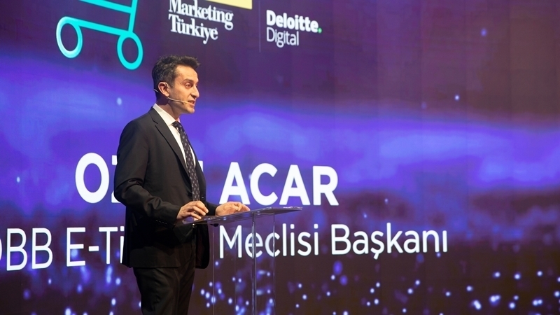 Ozan Acar: "Gençleri Türkiye'de tutmanın bir yolunu bulmalıyız" Ozan Acar: "Gençleri Türkiye'de tutmanın bir yolunu bulmalıyız"