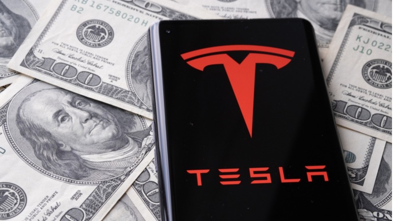 Tesla rekorlara doymuyor! Tesla'nın son üç aylık geliri kasayı neredeyse ikiye katladı… | Son 24 saatin gündemi Tesla rekorlara doymuyor! Tesla'nın son üç aylık geliri kasayı neredeyse ikiye katladı… | Son 24 saatin gündemi