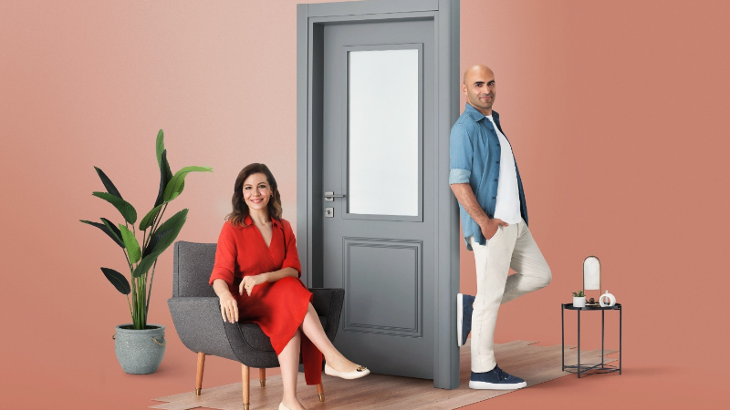 Aylin Kontente ve Alper Kul VarioDor'un reklam yüzü oldu!