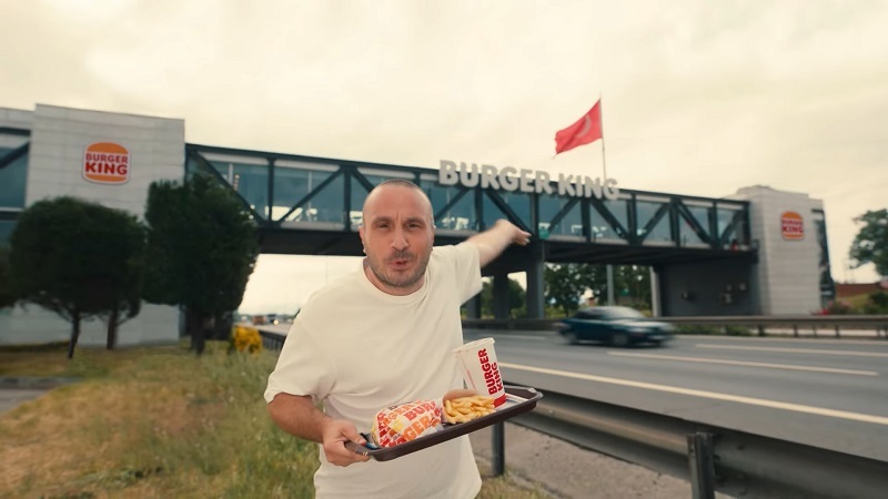 Meşhur "Köprü Burger King" seni çağırıyor! Meşhur "Köprü Burger King" seni çağırıyor!