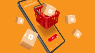 Her iki kişiden biri kıyafetini “dijital vitrinden” seçiyor