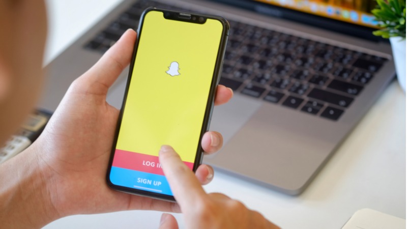 Rusya, Google’a 370 milyon dolarlık ceza kesti | Son 24 saatin gündemi Snapchat deneyim alanını genişletiyor