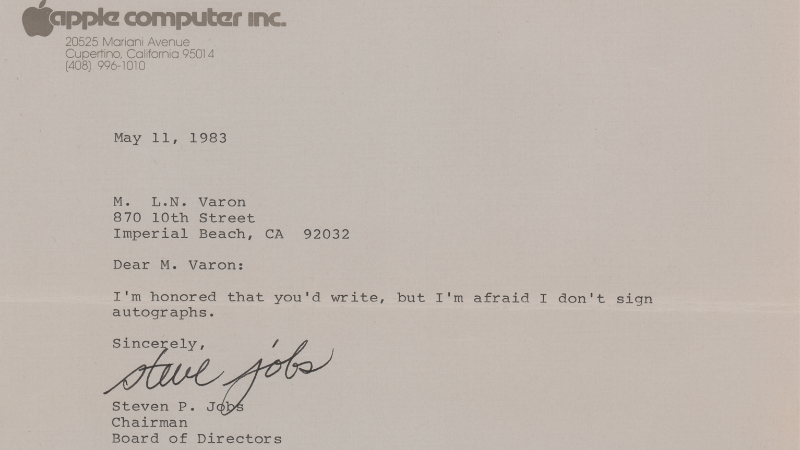 Steve Jobs’un imza talebini reddetmek için imzaladığı mektup, yaklaşık 500 bin dolara satıldı steve jobs