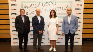 17. İstanbul Bienali'nin Teması: "Temasızlık"