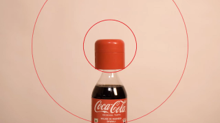 Coca-Cola kapaklarını bluetooth'la kilitledi...
