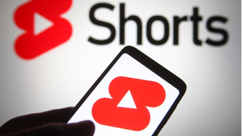 YouTube Shorts'da alışveriş dönemi başlıyor! | Son 24 saatin gündemi YouTube Shorts'da alışveriş dönemi başlıyor! | Son 24 saatin gündemi
