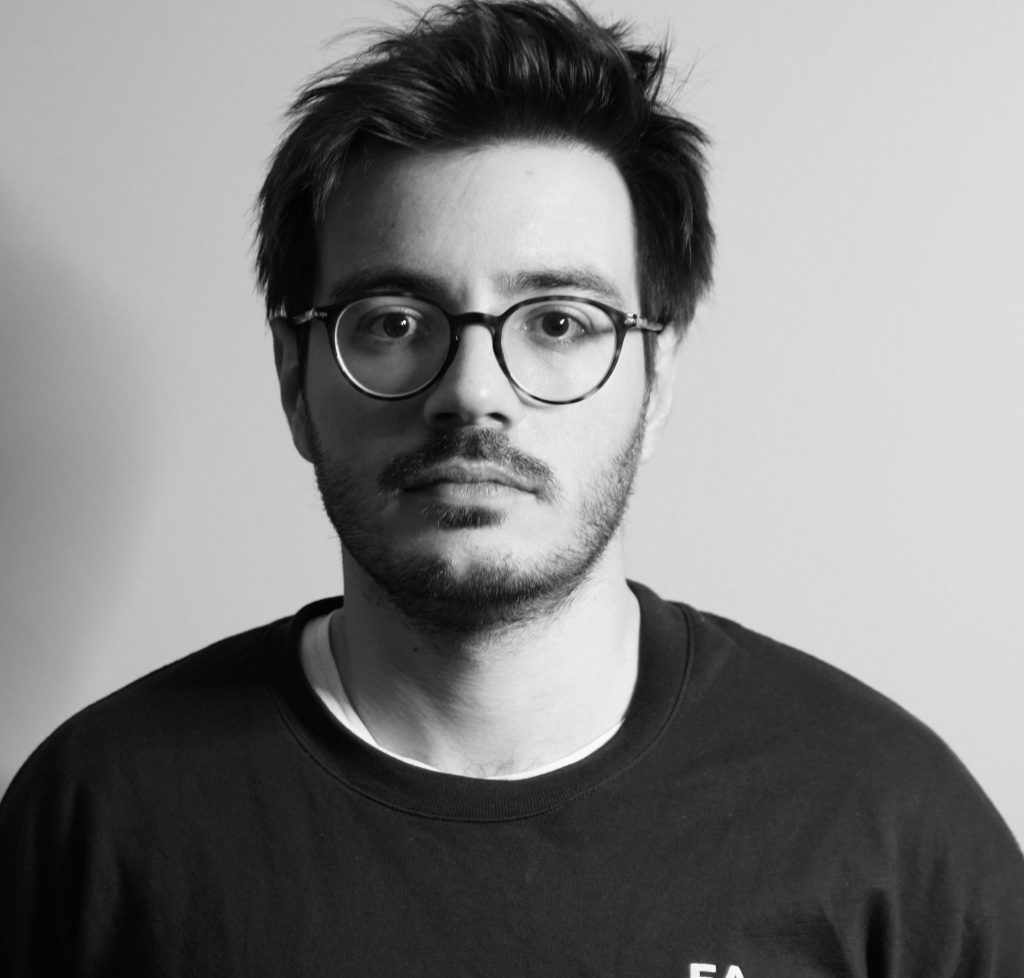 Influencer’lar artık “tanıtıcı” değil “satıcı” Influencer’lar artık “tanıtıcı” değil “satıcı”