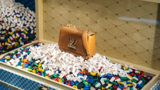 Louis Vuitton ve Lego® İş Birliği