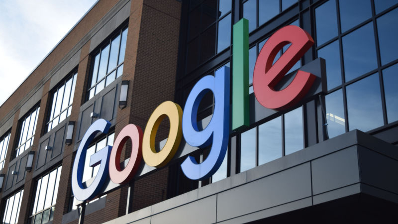 Google’ın yeni yıl planları arasında daha fazla çalışanın işine son vermek var google