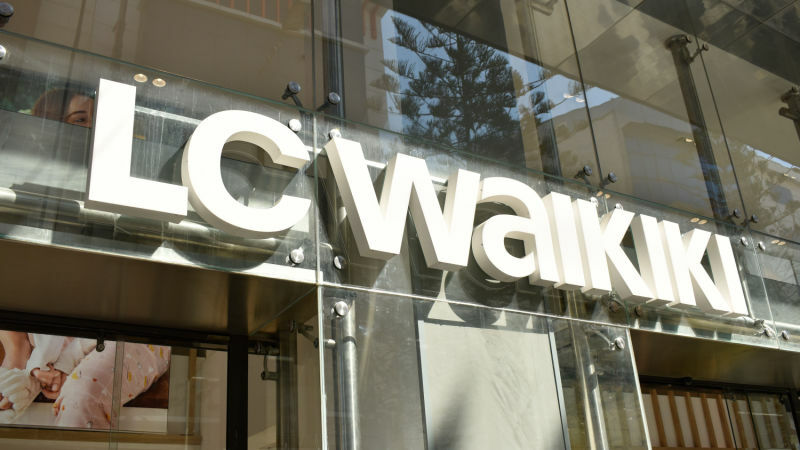 Coca-Cola akıllı telefon formuna bürünüyor | Son 24 saatin gündemi LC Waikiki işçi protestolarıyla ilgili açıklama yaptı