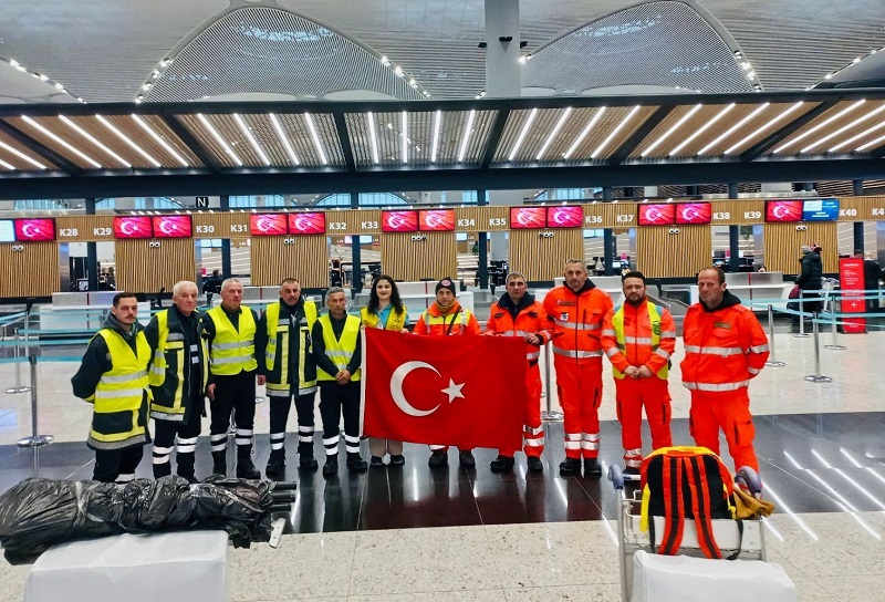 İGA İstanbul Havalimanı’ndan arama kurtarma ekiplerine 15 dilde teşekkür İGA İstanbul Havalimanı’ndan arama kurtarma ekiplerine 15 dilde teşekkür
