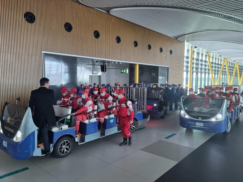 İGA İstanbul Havalimanı’ndan arama kurtarma ekiplerine 15 dilde teşekkür İGA İstanbul Havalimanı’ndan arama kurtarma ekiplerine 15 dilde teşekkür