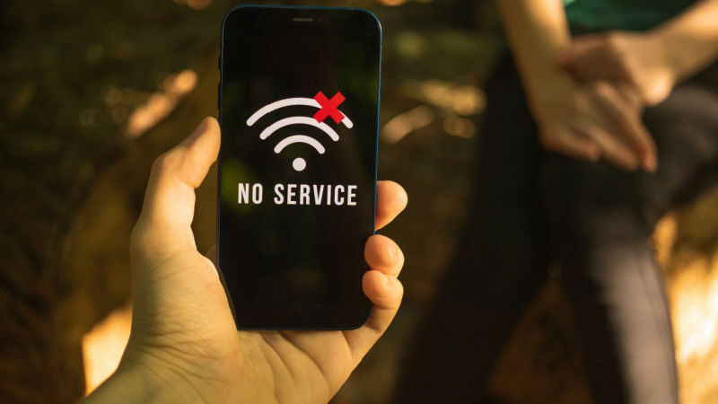 BTK'dan GSM şirketlerine deprem soruşturması | Son 24 saatin gündemi BTK'dan GSM şirketlerine deprem soruşturması | Son 24 saatin gündemi