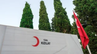 Kızılay'ın ticari bir aktivitede bulunmasına toplum vicdanı ne diyor?