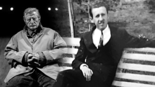 Orhan Veli’nin ceketi hep sahnede...