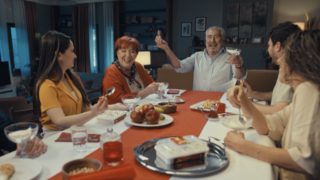 Algida "ustalık" eserini tanıtıyor