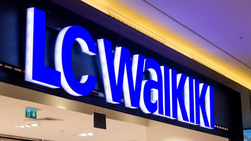 LC Waikiki indirim için bahane arıyor! LC Waikiki indirime bahane arıyor