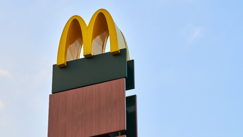 Larry kafesten uçtu: Twitter yeni logosuyla "trolledi" | Son 24 saatin gündemi mcdonalds