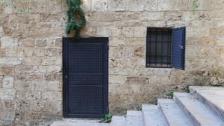 Beyrut'tan Paris'e bir kapı açılıyor, gördünüz mü?