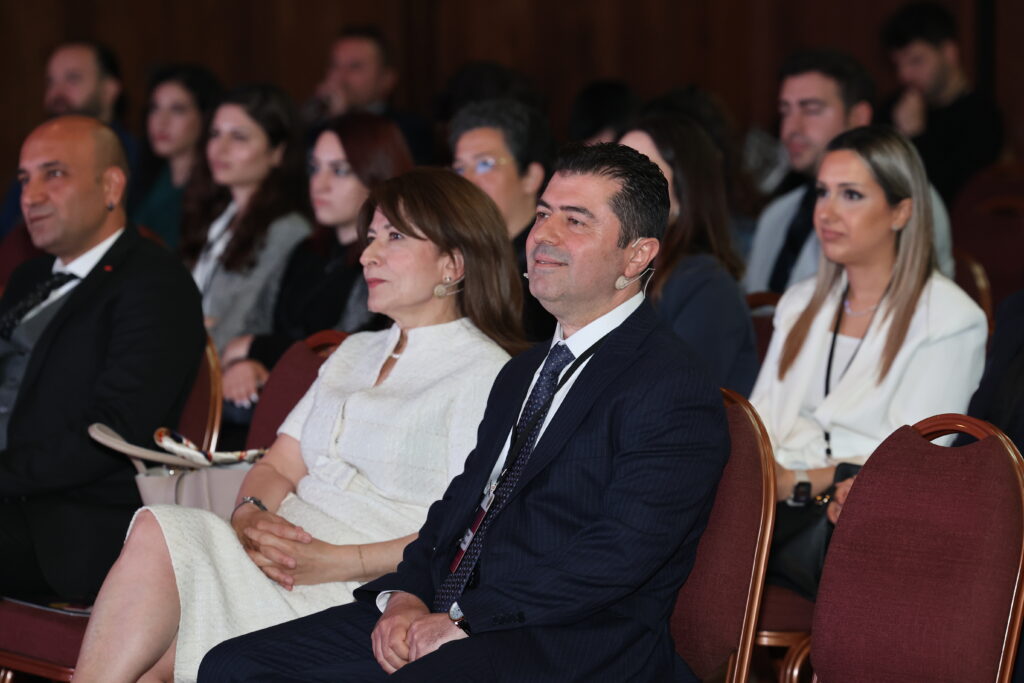 B2B Marketing & Management Summit'23'te öne çıkanlar... B2B Marketing & Management Summit'23'te öne çıkanlar...