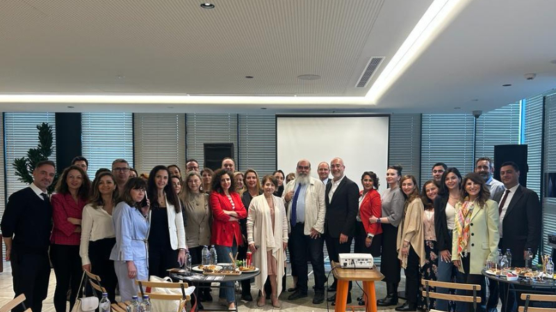 Tarihi yerinde yaşamak: Karaköy'den Samsun'a Tarihi yerinde yaşamak: Karaköy'den Samsun'a
