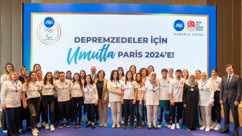<strong>P&G ve TMOK Olimpiyat umudunu deprem Bölgesi’ne taşıyor</strong> <strong>P&G ve TMOK Olimpiyat umudunu deprem Bölgesi’ne taşıyor</strong>