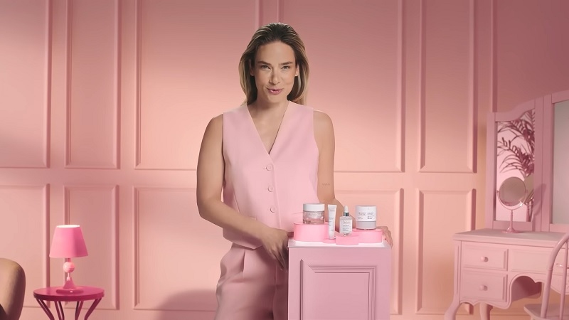 "Çizgilere çizgi çek" "Çizgilere çizgi çek"