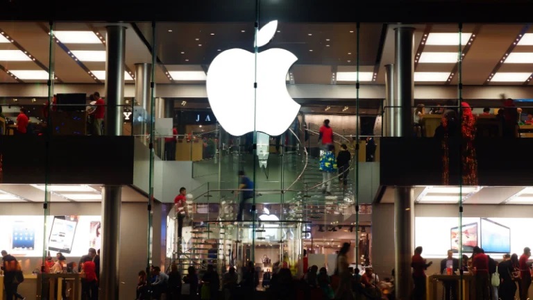 Apple bazı iPhone kullanıcılarına 65 dolar tazminat ödeyecek | Son 24 saatin gündemi Apple bazı iPhone kullanıcılarına 65 dolar tazminat ödeyecek | Son 24 saatin gündemi