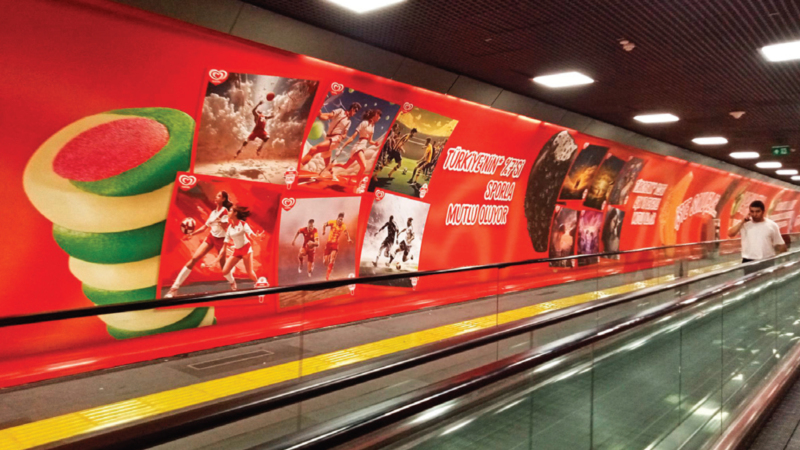 Algida mutluluğu yayıyor