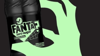 Fanta neden siyaha büründü?