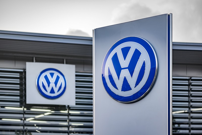 Volkswagen, Porsche ve Audi üretimini durduran büyük kesinti | Son 24 saatin gündemi Volkswagen, Porsche ve Audi üretimini durduran büyük kesinti | Son 24 saatin gündemi