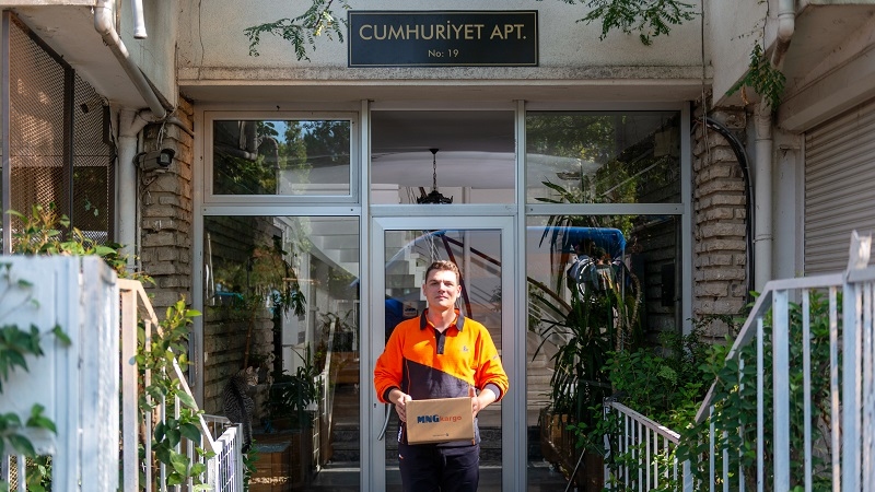 “Tam 100 yıldır dört bir yanımız Cumhuriyet” “Tam 100 yıldır dört bir yanımız Cumhuriyet”