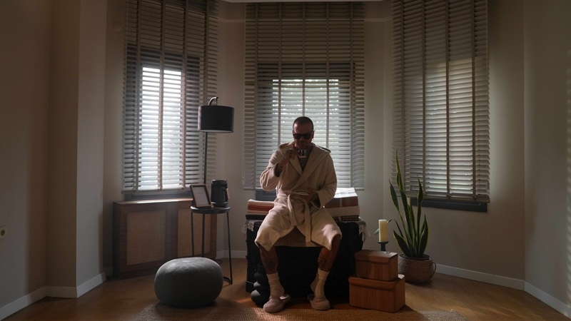 “Kim demiş erkeğin çeyizi olmaz diye?”