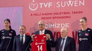 Suwen A Milli Kadın Voleybol Takımı'nın resmi sponsoru oldu